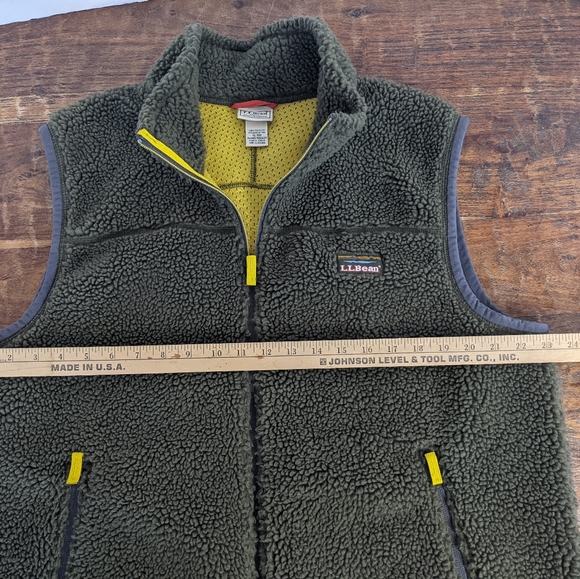 L.L. Bean Mountain Pile Sherpa Fleece Vest Men's XL-Regular Olive Green Adult - Picture 2 of 9